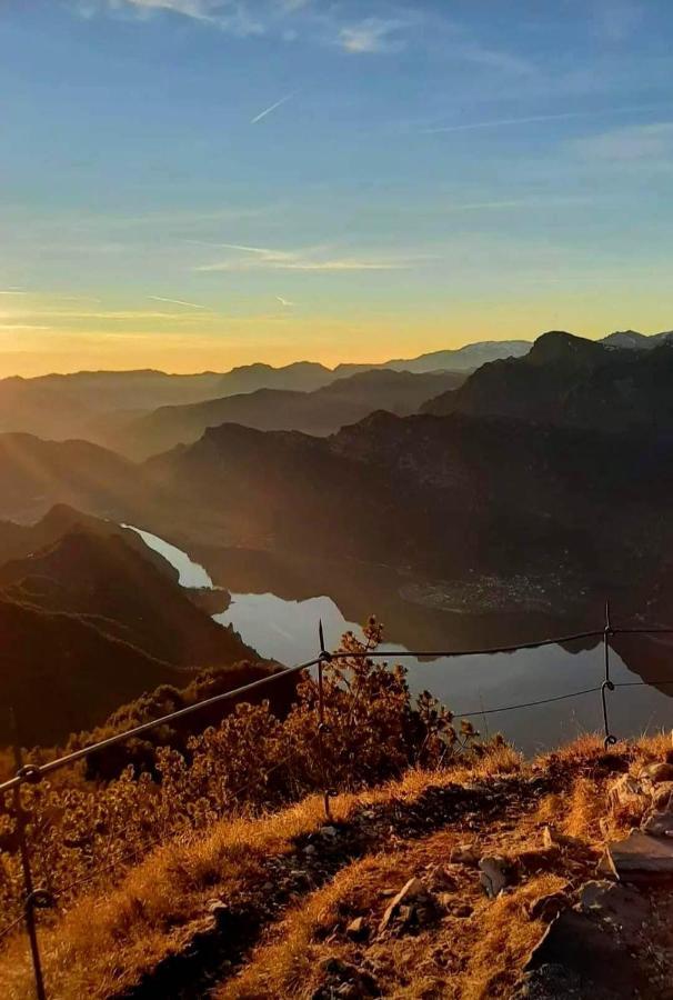 La Ca' Dei Comari - Locanda Da Tullio Capovalle Bagian luar foto